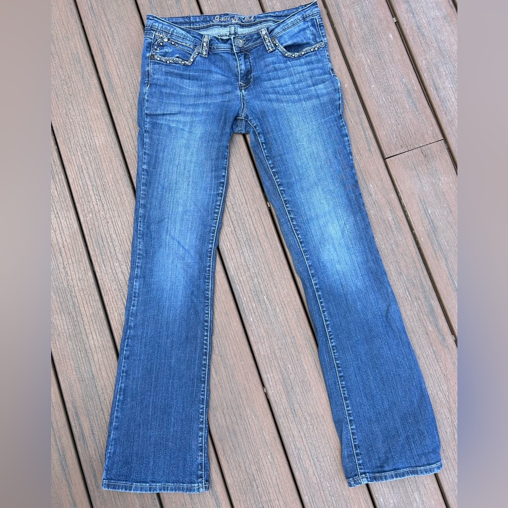 Grace in La bootcut jeans - Picture 2 of 8